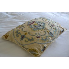 Crewel Pillow Sham Medallion Cream Cotton 