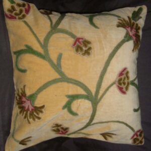 Crewel Pillow Bouvardia Cream Cotton Velvet