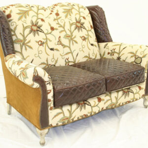 Crewel ChickPea Flower Natural White Jute Upholstered sofa
