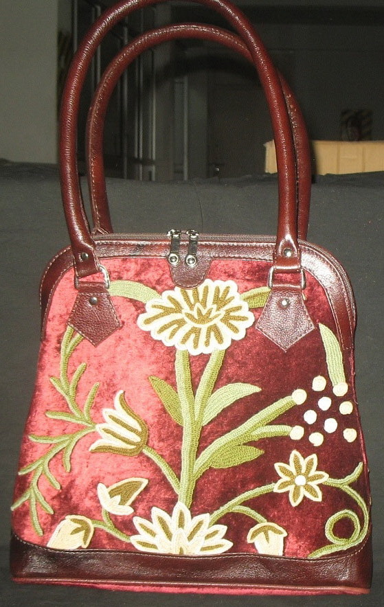 Crewel Grapes Passion Red Tote