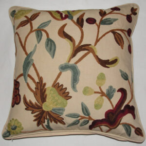 Crewel Pillow Alissa Cream Cotton Duck (20×20)