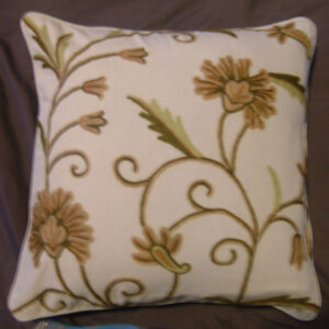 Crewel Pillow Susan Cream Cotton