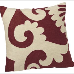 Crewel Pillow Graphic White on Red Cotton Duck (20X20)